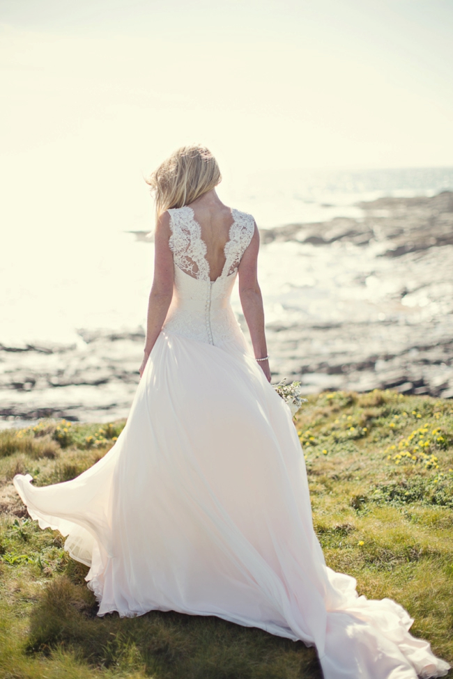 Wedding-In-Cornwall-on-clifftop-beach-0002