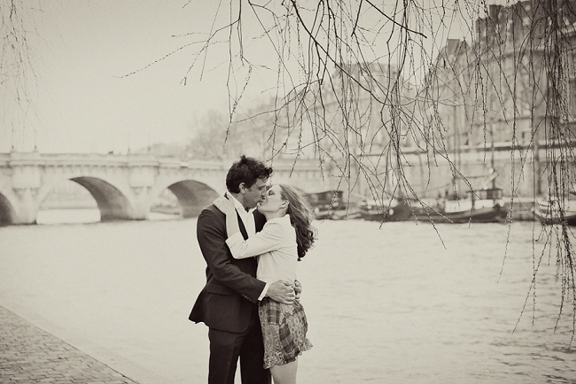 creative beloved engagement photography Paris