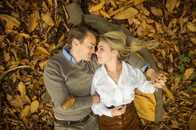 Autumnal engagement photography in Somerset by Marianne Taylor.