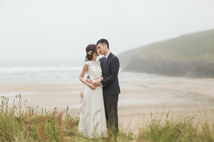 The Magic of Cornwall. Coastal pre-wedding session by the sea. Click through to see more!