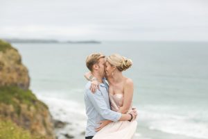 Anniversary photography by the sea. Click through to see more magic of Cornwall!